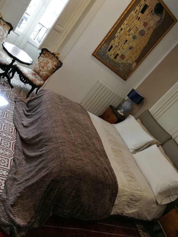 Aragona 74 B&B Палермо Екстериор снимка